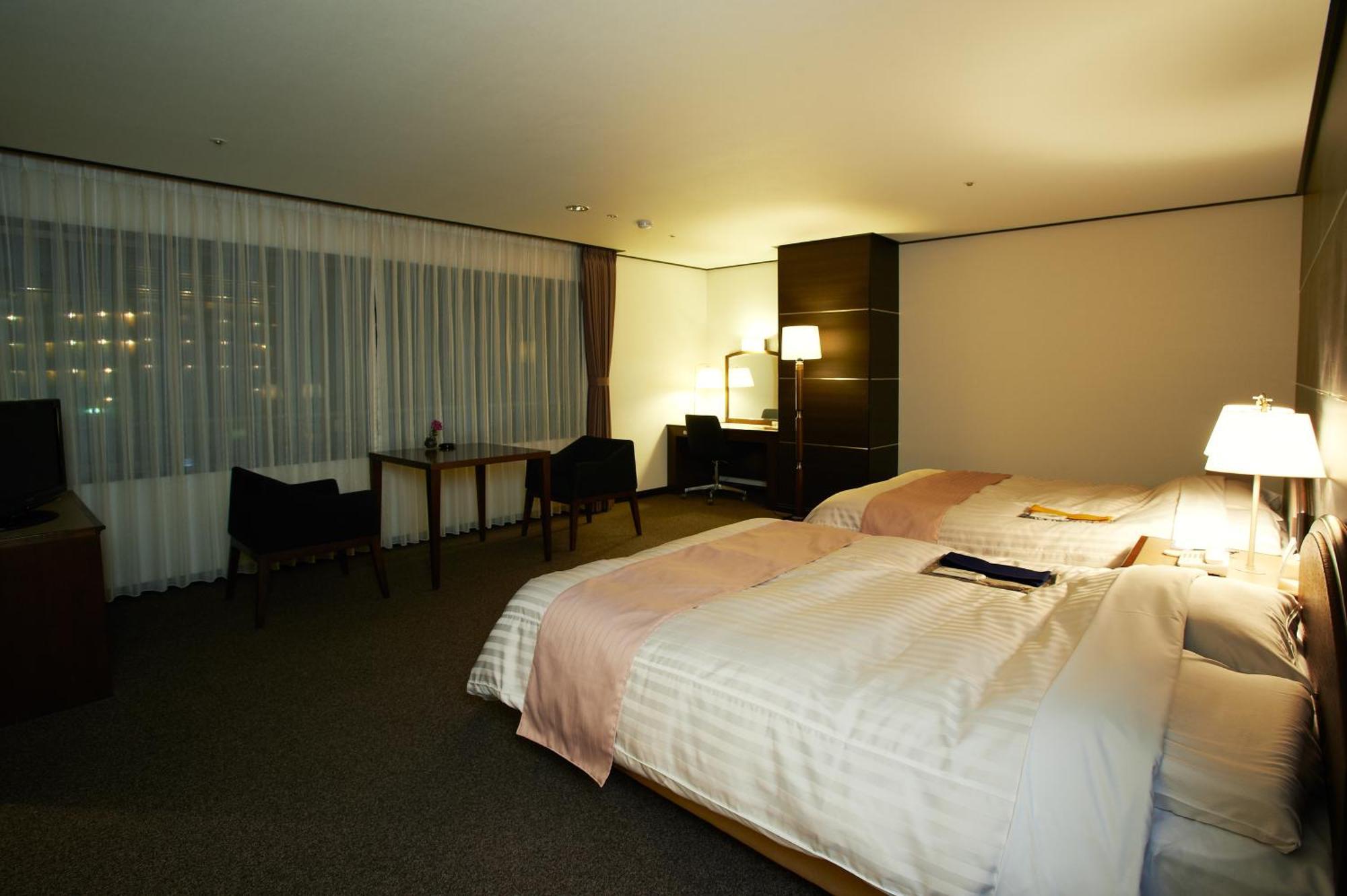 Yamatoya Honten Matsuyama  Room photo
